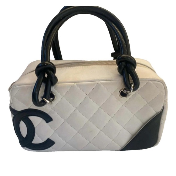 CHANEL mini Ligne Cambon Bowler bag - Picture 3 of 9